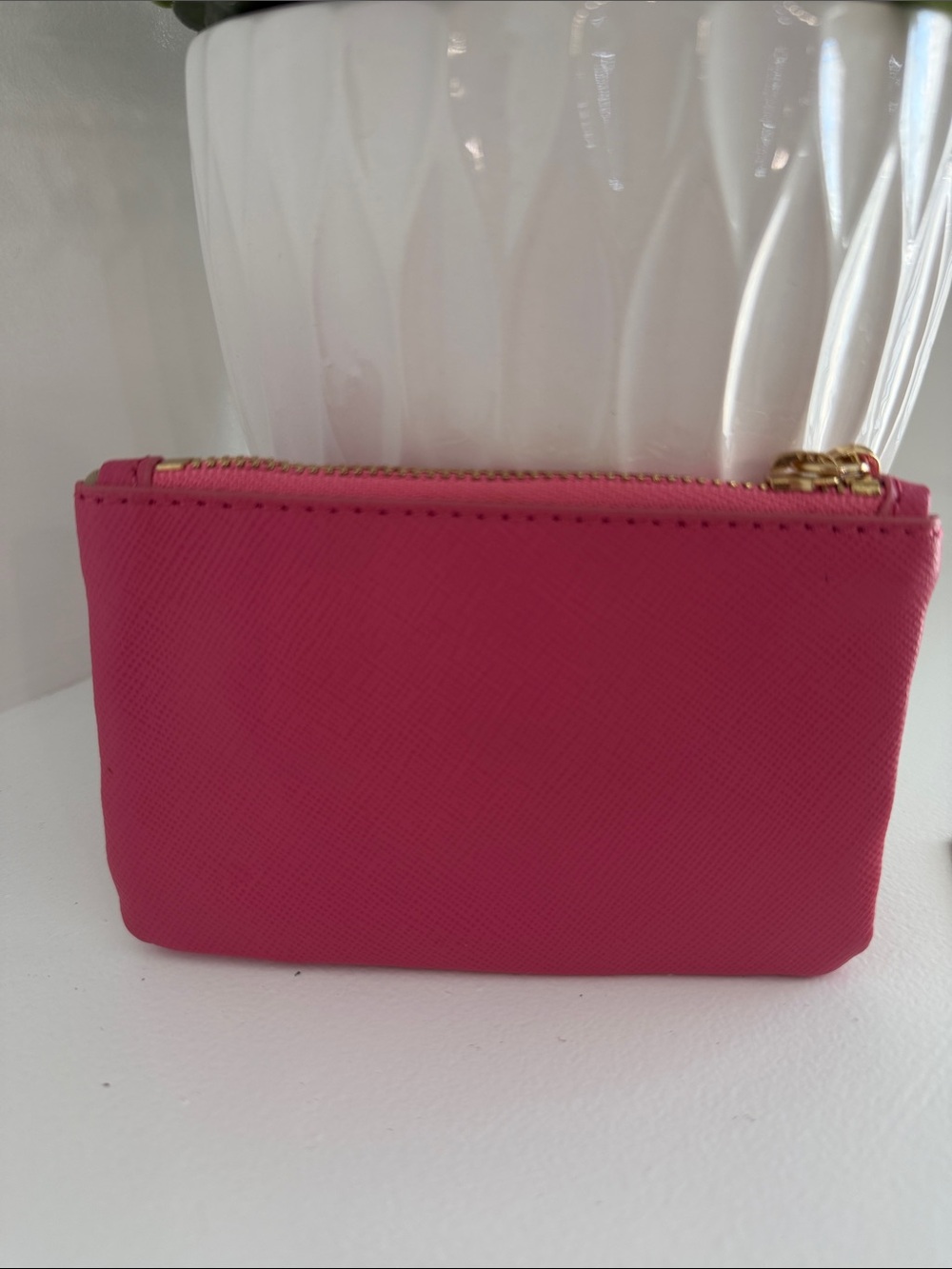 Tory Burch Hot Pink Saffiano Leather Key Pouch with Gold Chain - Picture 2 of 6